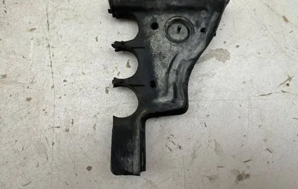 BMW 5 F10 F11 Other engine bay part 9119425
