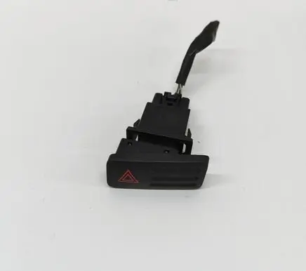 Toyota Land Cruiser (J120) Hazard light switch 8433260250