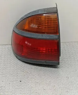 Renault Laguna I Rear/tail lights 7700420122 67742931