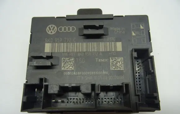 Audi A4 Allroad B8 Door control unit/module 8K0959792C