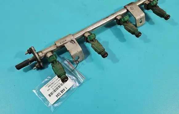 Fuel injector