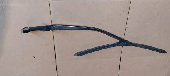 Audi A4 S4 B6 8E 8H Front wiper blade arm 8E1955407C