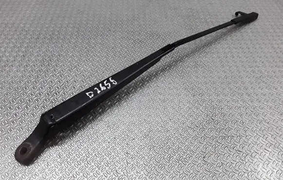 Renault Modus Front wiper blade arm 8200360824A