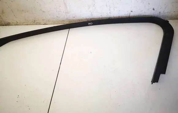 Ford Mondeo MK IV Front door glass trim molding 7S71A201A18AFW