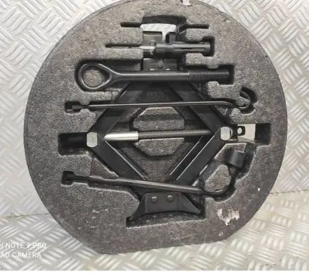 KIA Xceed Tool set 09149J7150