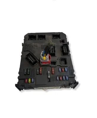 Citroen C2 Fuse module 9652474480