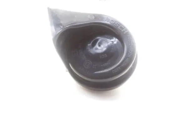 Nissan Primera Horn signal E9011157