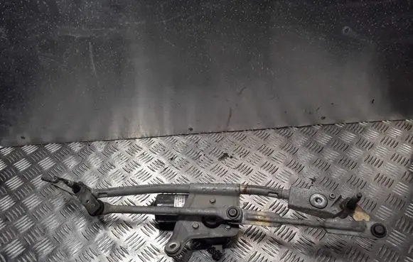 Volvo S60 Front wiper linkage and motor 9171901 51040405 8324241