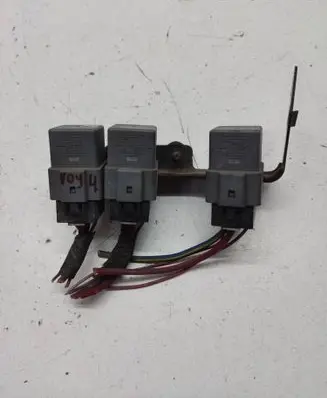 Chrysler Grand Voyager V Glow plug pre-heat relay 05293163AA 05082085ab