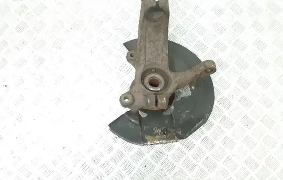 Volvo XC60 Front wheel hub 7G913K170