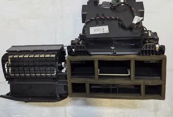 Opel Astra J Interior heater climate box assembly 13412748