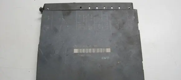 Mercedes-Benz S W220 Seat control module 2208201385