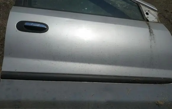 Nissan Almera Tino Front door trim (molding) 