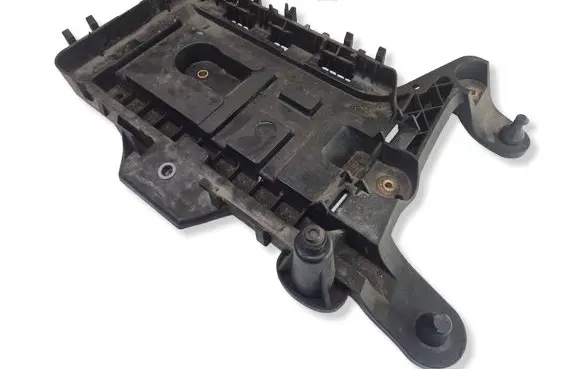 Audi A3 S3 8P Battery tray 1K0915333