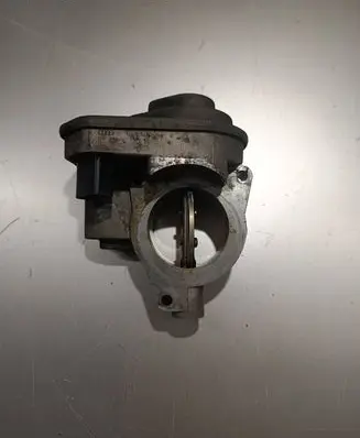 Audi A8 S8 D3 4E Throttle valve 057128063
