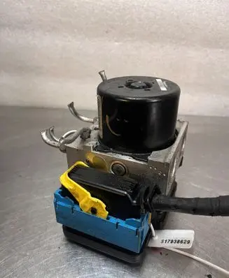 Renault Scenic III - Grand scenic III Master brake cylinder