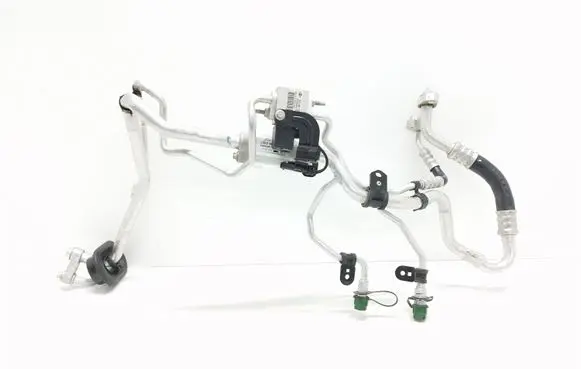 Jaguar I-Pace Air conditioning (A/C) pipe/hose J9D38D3AA08