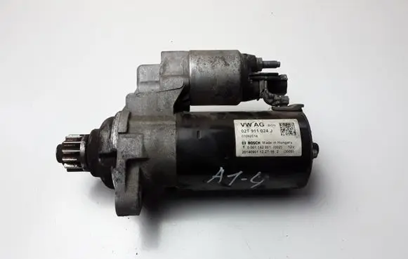 Audi A1 Starter motor 02T911024J