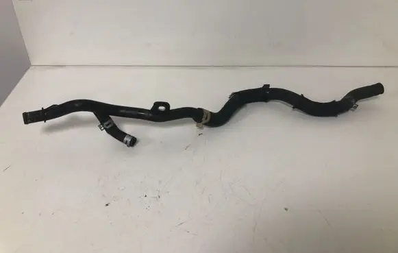 Toyota Avensis T270 Engine coolant pipe/hose 165780X011