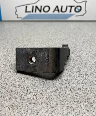 BMW 5 GT F07 Rear door lower hinge 7193146