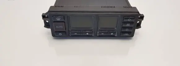 Audi A4 S4 B5 8D Climate control unit