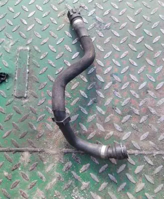 BMW X5 E53 Engine coolant pipe/hose 7789403