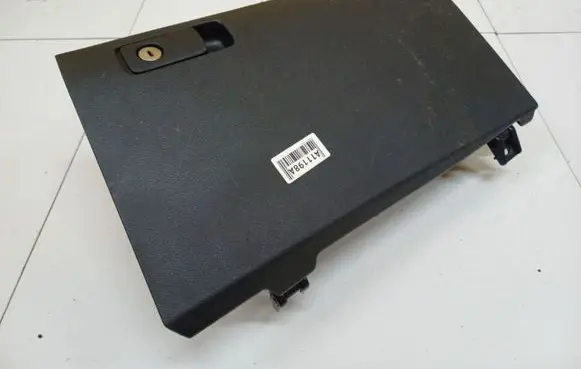 Honda FR-V Glove box 