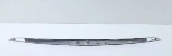 Tesla Model S Tailgate trim 1025776-00-A 102577600A 1025776