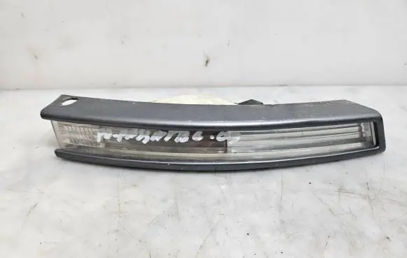 Front indicator light