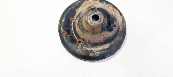 Subaru Legacy Coil spring mount 