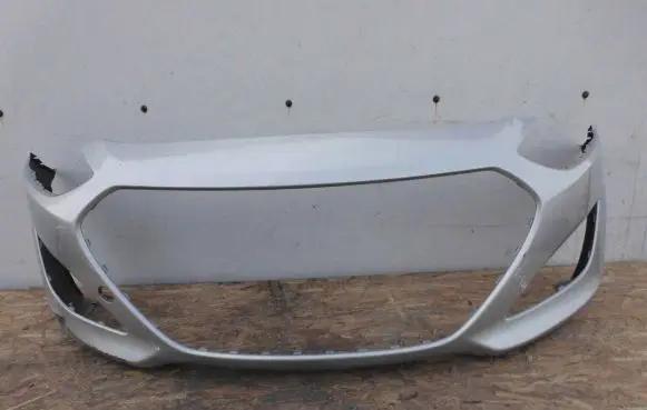 Hyundai i30 Front bumper 86511A6000