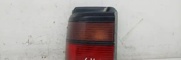 Volkswagen PASSAT B3 Rear/tail lights 333945111