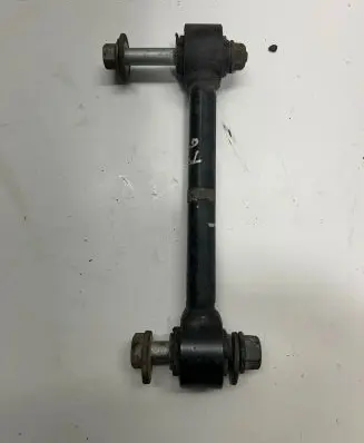 KIA Sorento Rear suspension control arm 
