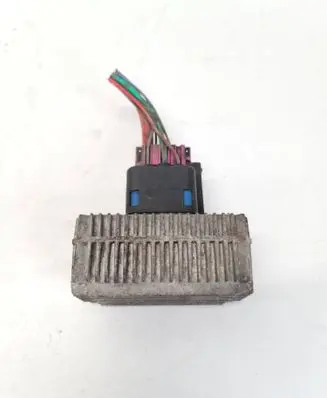 Opel Zafira B Glow plug pre-heat relay 55353011 51299014B
