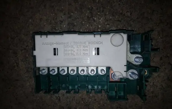 BMW 5 E39 Fuse box set 8370639