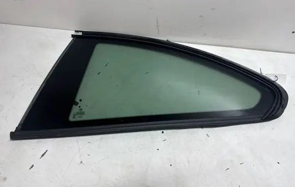 BMW 2 F22 F23 Rear side window 169258