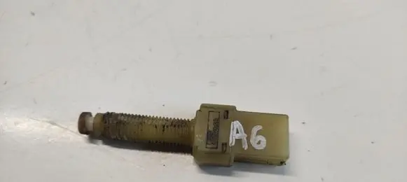 Audi A6 S6 C4 4A Brake pedal sensor switch 443945515