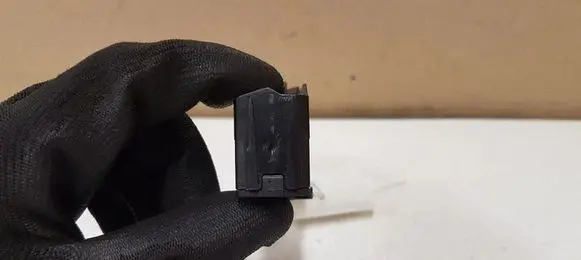 Opel Zafira B Hazard light switch 13100105 03758075