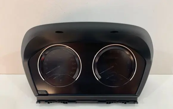 BMW X2 F39 Speedometer (instrument cluster) 5A3B657