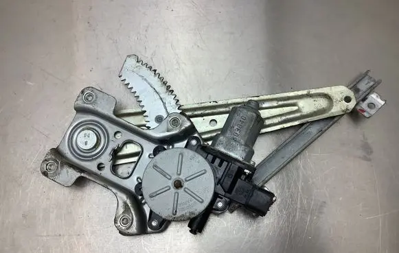 Peugeot 4007 Rear door window regulator with motor 803040