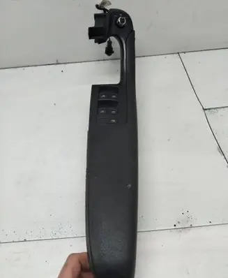 Audi A6 S6 C6 4F Electric window control switch 4F0867173A