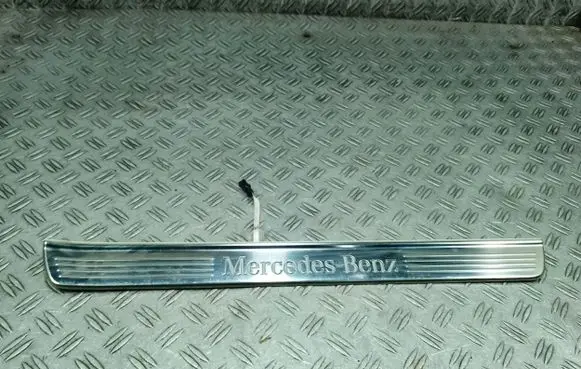 Mercedes-Benz S W222 Other interior part A2226805435