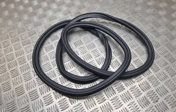 Audi A4 S4 B8 8K Rear door rubber seal (on body) 8K9833721E