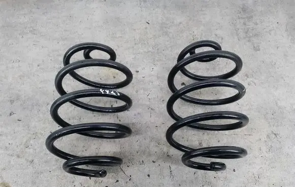 Opel Corsa C Rear coil spring 