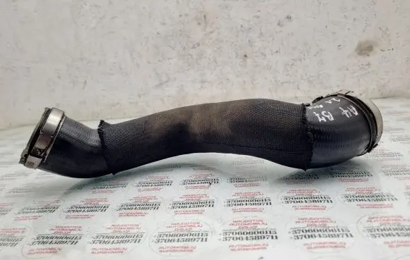 Audi A4 S4 B7 8E 8H Intercooler hose/pipe 8E0145737Q