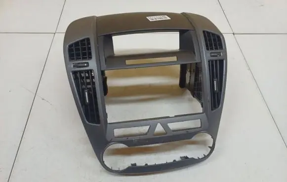 KIA Ceed Dash center air vent grill
