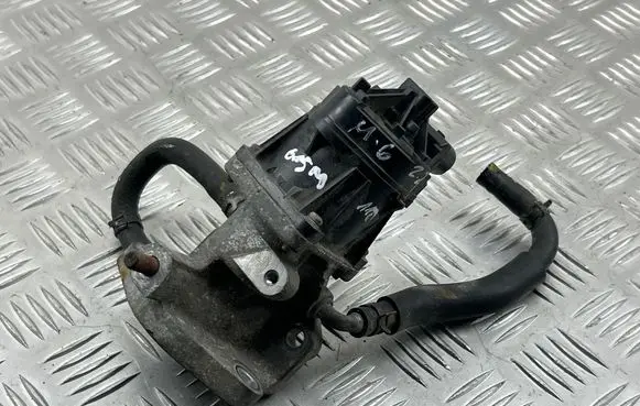 Mazda 6 EGR valve K5T70874