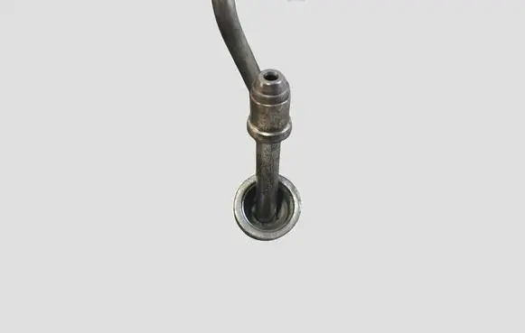 Volvo V60 Fuel injector supply line/pipe