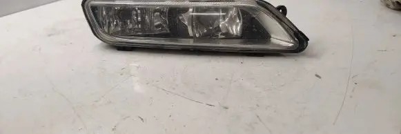 Volkswagen PASSAT B7 Front fog light 176623