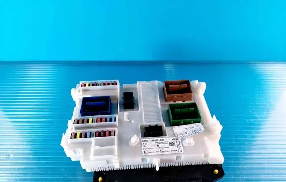 Ford Mondeo MK IV Fuse box set AG9T14A073BE